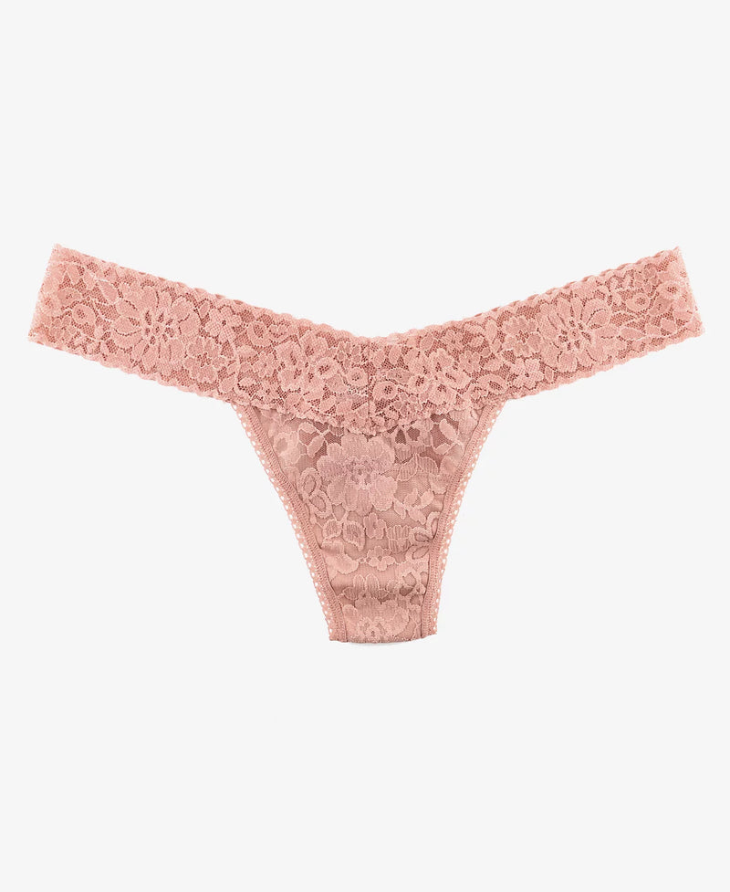 Hanky Panky Daily Lace™ Low Rise Thong in Desert Rose